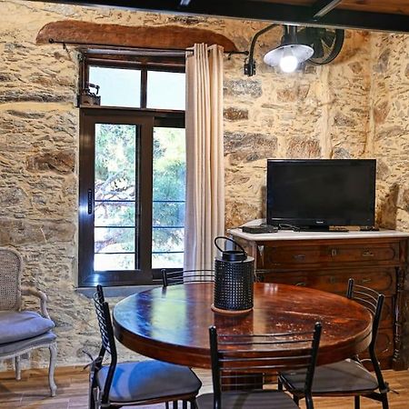 Pefkopetro Loft Chrissi Akti Chania Exterior foto